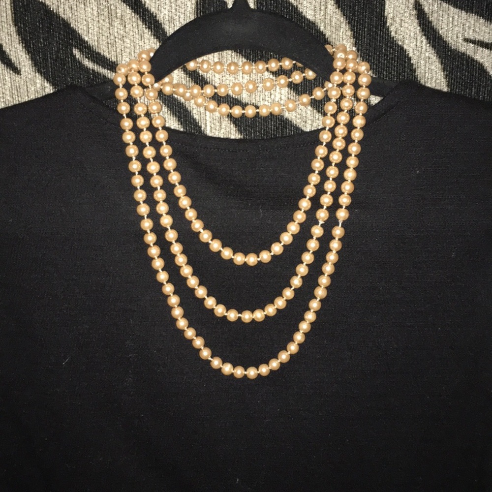 Rose Colored Faux-Peal Necklace